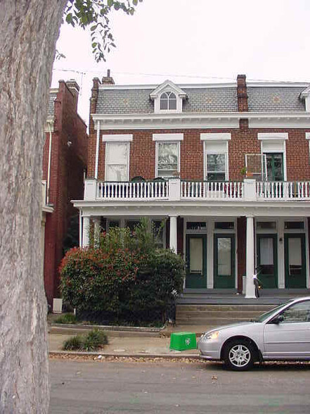 Building Photo - 6 N Mulberry St