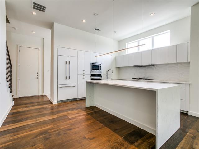 Building Photo - 3583 Dorothy Ave