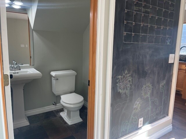 Half Bathroom - 2519 Aviation Dr