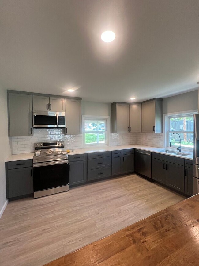 Building Photo - Newly renovated 3 bedroom home in Carlisle