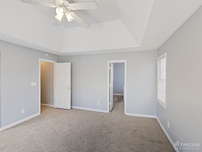 Building Photo - 2611 Peregrine Ct