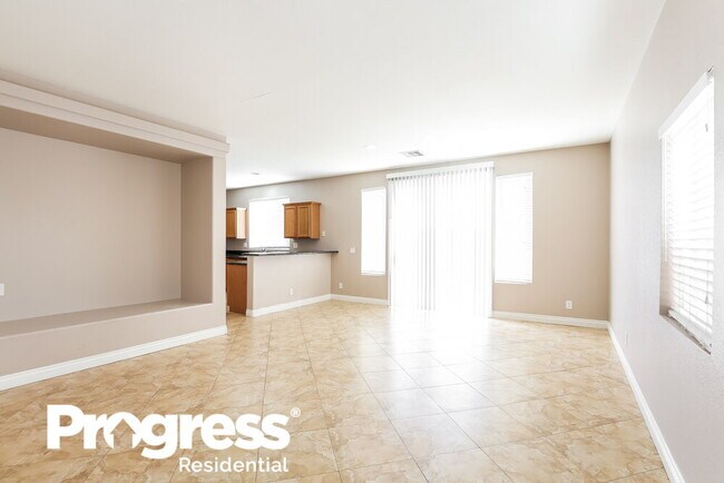 Building Photo - 4709 White Stork Dr