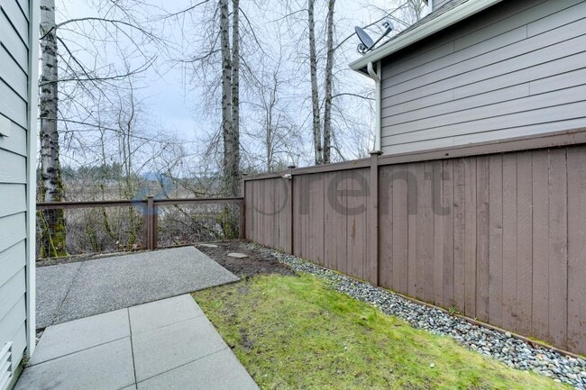 Building Photo - 18308 38th Dr SE