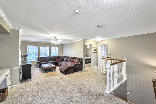 Building Photo - 23002 Cherrington Ct