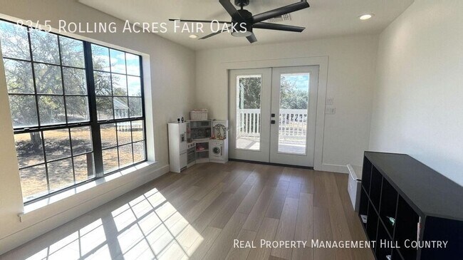 Building Photo - 8345 Rolling Acres Trail