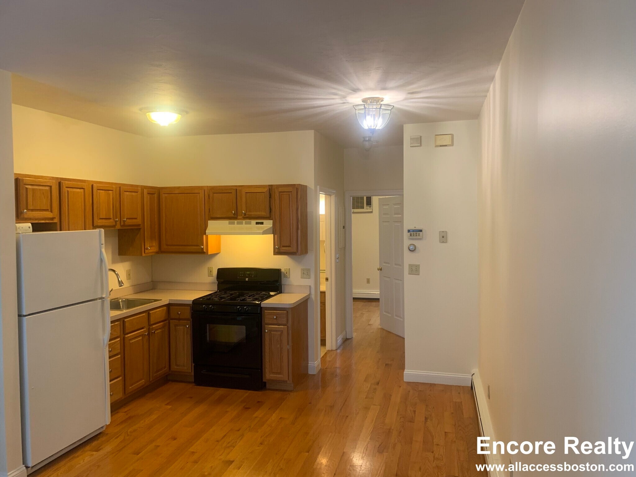 Building Photo - 202 Hurley St