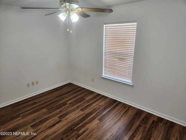 Building Photo - 1263 Crepe Myrtle Ct