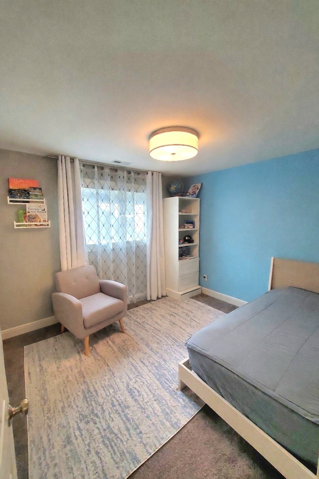 Building Photo - 6904 Anthem St E