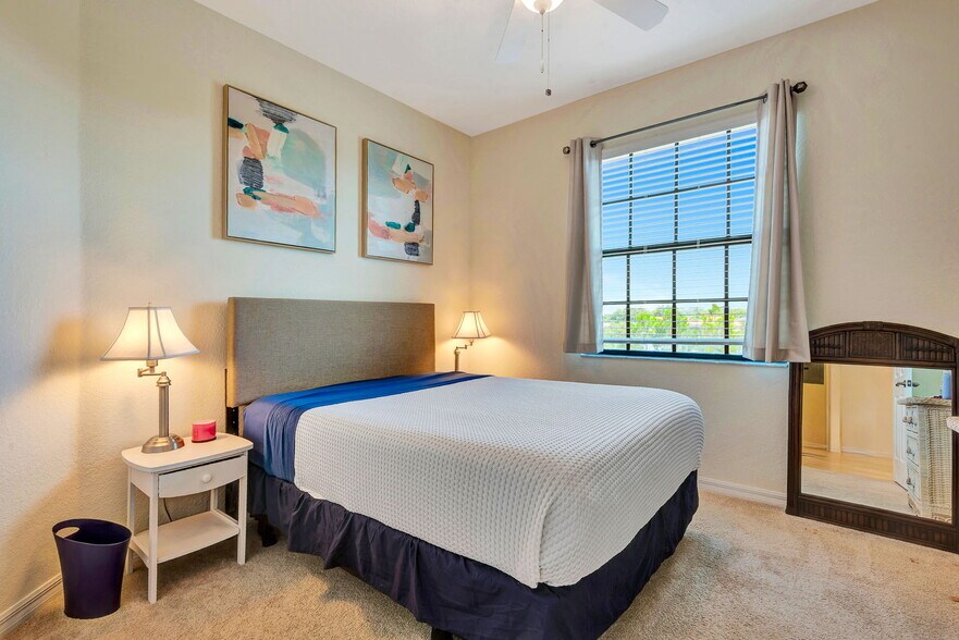 Building Photo - 16706 Vardon Ter