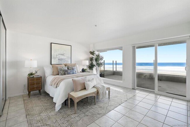 Building Photo - 1362 Seacoast Dr