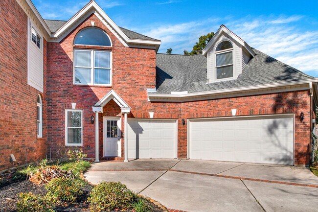 Building Photo - 13714 Gainesway Dr