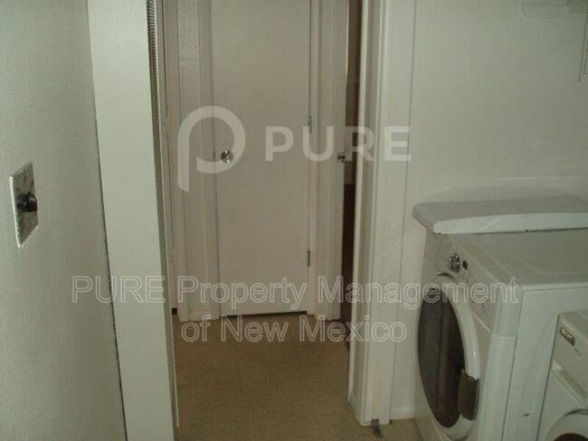 Building Photo - 12916 Carrie Pl SE