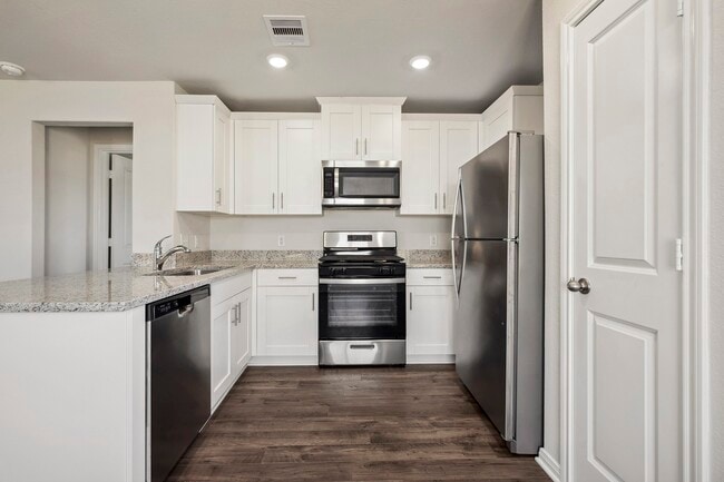 Building Photo - 10410 Red Cardinal Dr