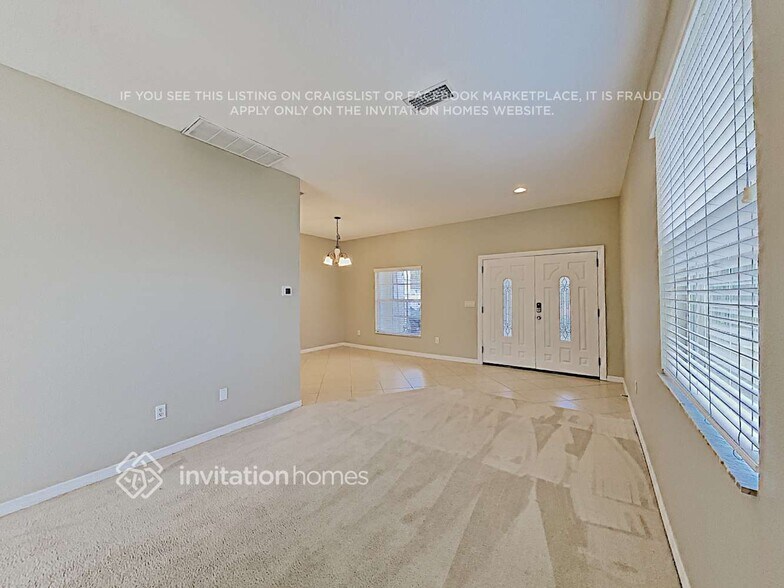 Building Photo - 16138 Bridgepark Dr