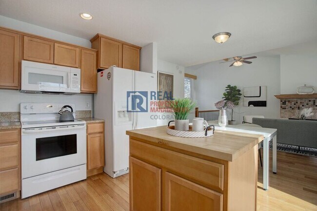 Building Photo - 8487 Everett Way