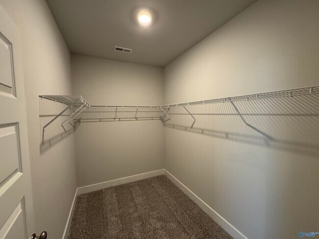 Building Photo - 12637 Whitcomb Cir