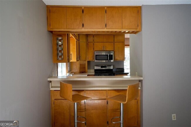 Building Photo - 1540 Magnolia Pl