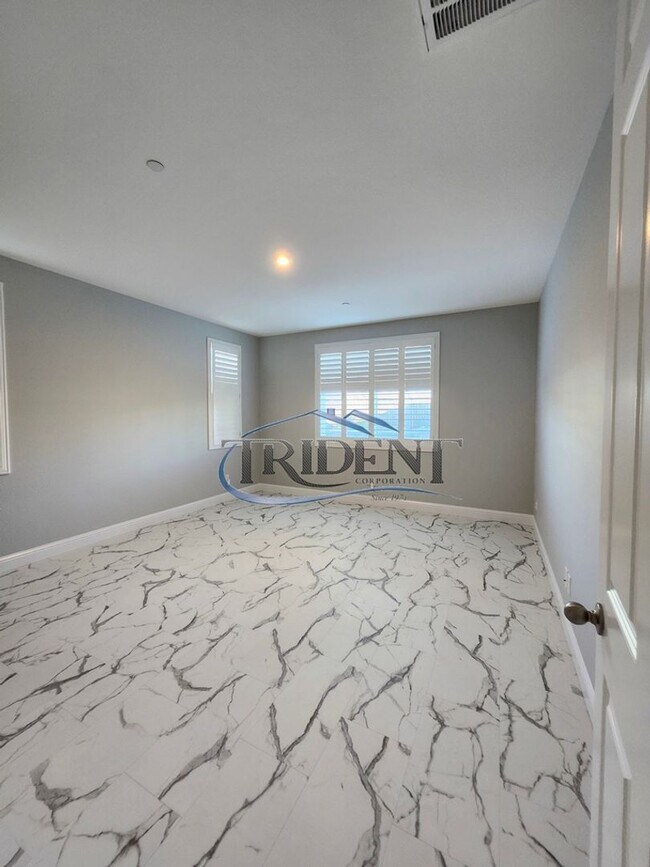 Building Photo - Updated home with a built in BBQ and play area