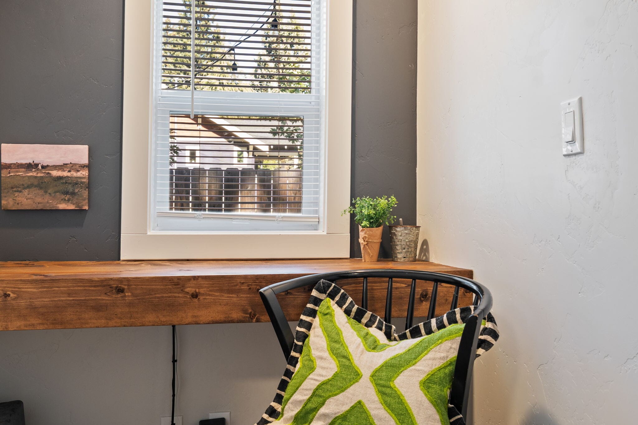 Building Photo - 1545 NW 5th St