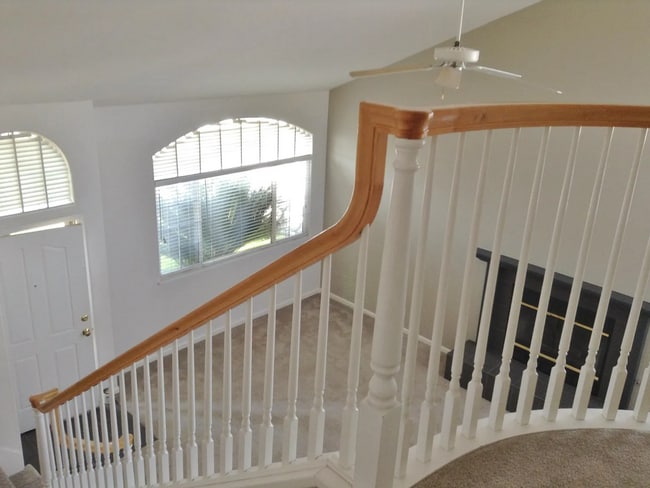 Building Photo - 3 Bedroom Home in Hollister