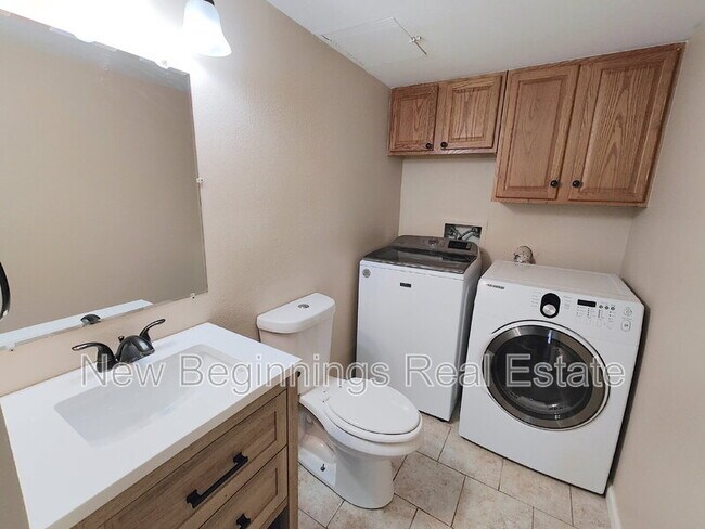 Building Photo - 3415 Kirkwood Dr