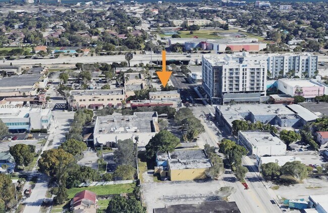 Building Photo - 6211 NW 7th Ave
