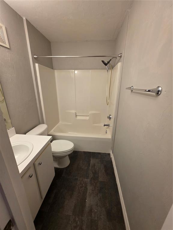 Building Photo - 4000 SW 23rd St