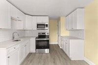 Building Photo - 29 St Casimir Ave