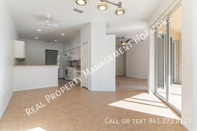 Building Photo - 6989 Prosperity Cir