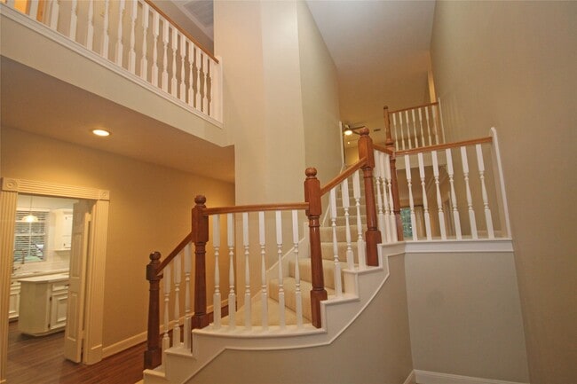 Building Photo - 17703 Forest Park Ln