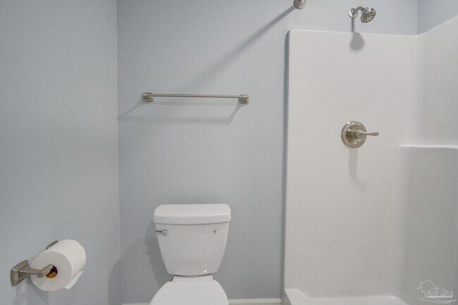 Building Photo - 114 Altamont Rd