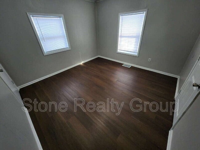 Building Photo - 3236 N 24th St