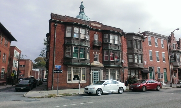 Primary Photo - 515 N 2nd St