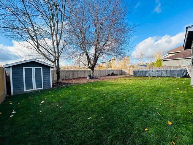 Building Photo - 1008 Olsen Pl