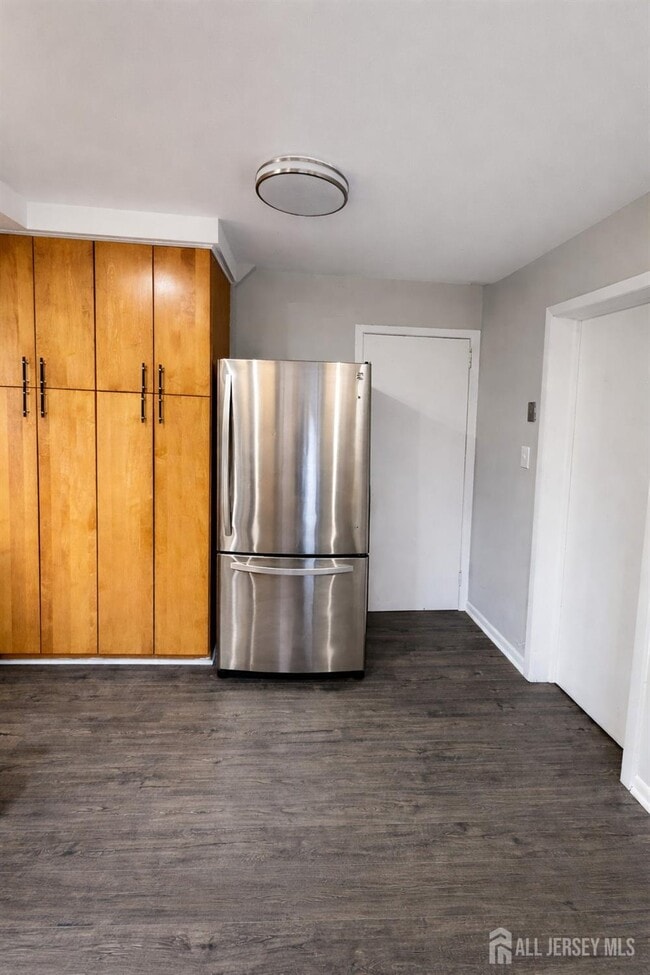 Building Photo - 149 N 5th Ave