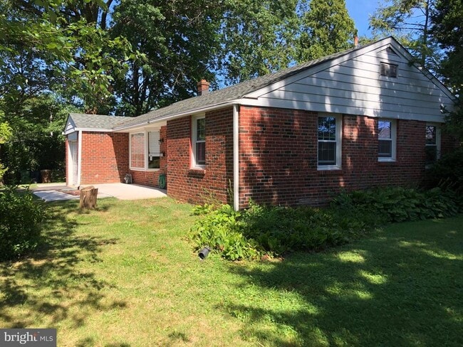 Building Photo - 2991 Goentner Rd