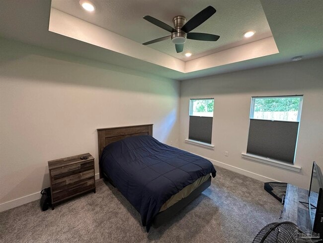 Building Photo - 236 Camellia Dr