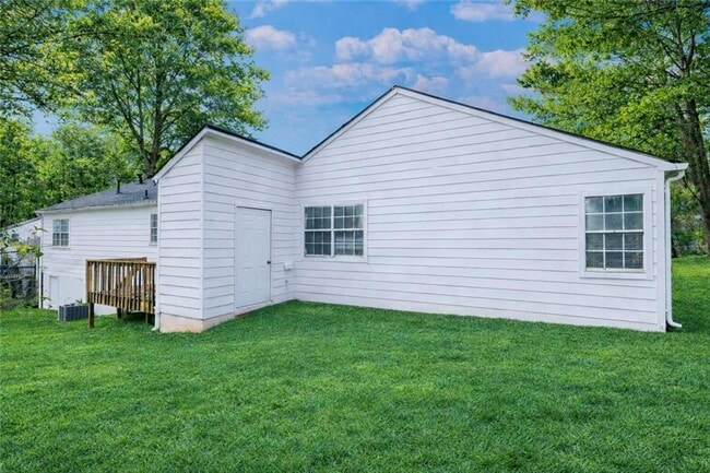 Building Photo - 5426 Glen Haven Dr