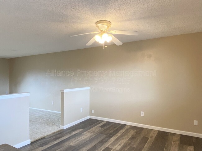 Building Photo - 6087 Del Rey Dr