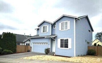 Building Photo - 4 bedroom in Lynnwood WA 98037