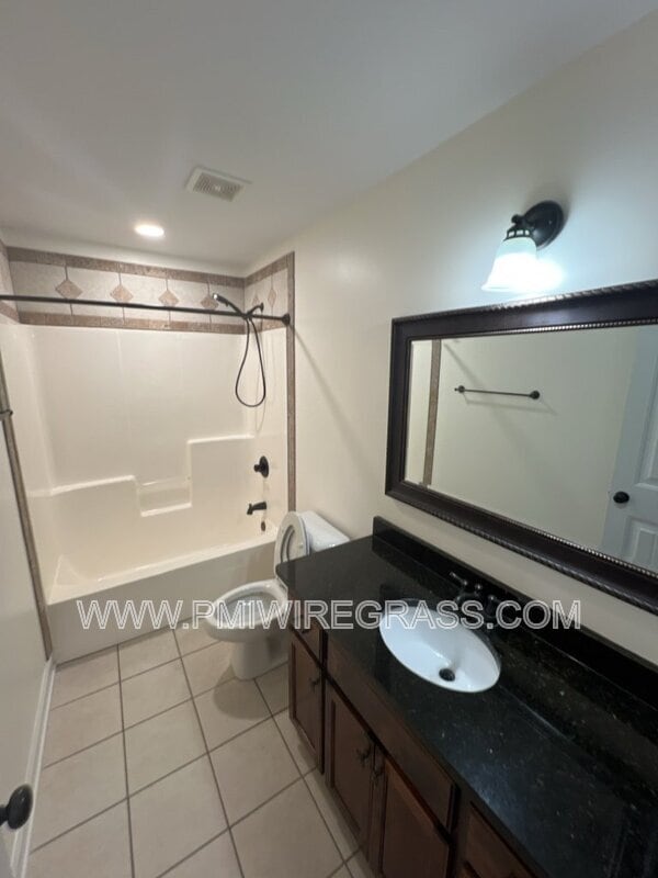 Building Photo - 628 Joe Bruer Rd