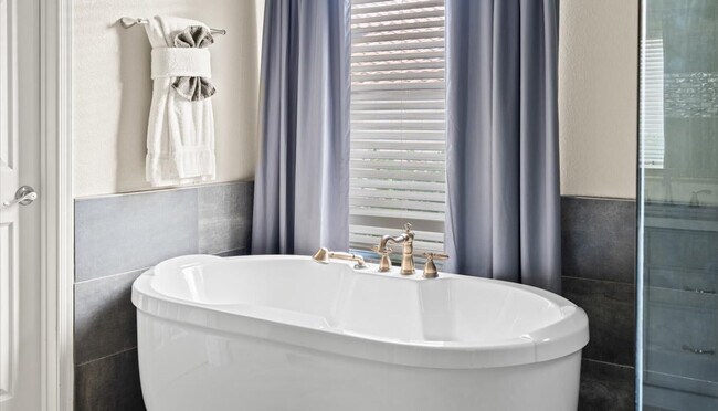 Building Photo - 11264 N 128th Pl