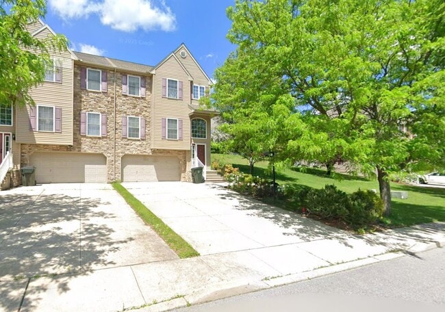 Primary Photo - 73 Witman Dr