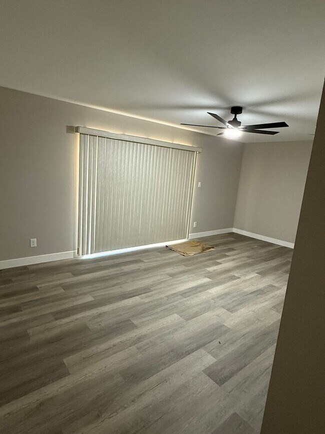 Building Photo - Remodeled 3 Bedroom Home Tempe