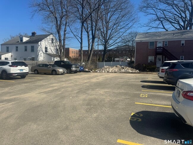 Building Photo - 246 Seaton Rd