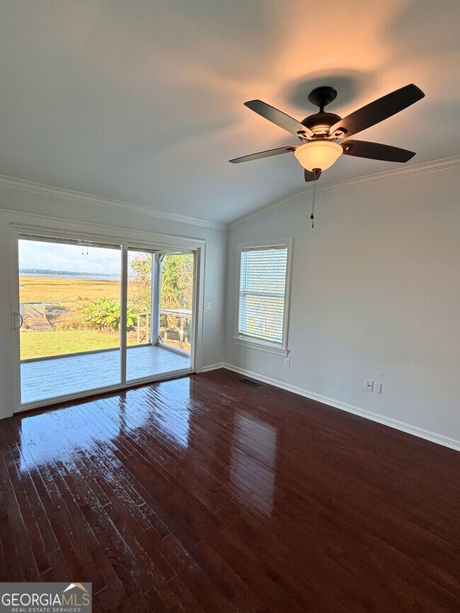 Building Photo - 292 Alexanders Ct