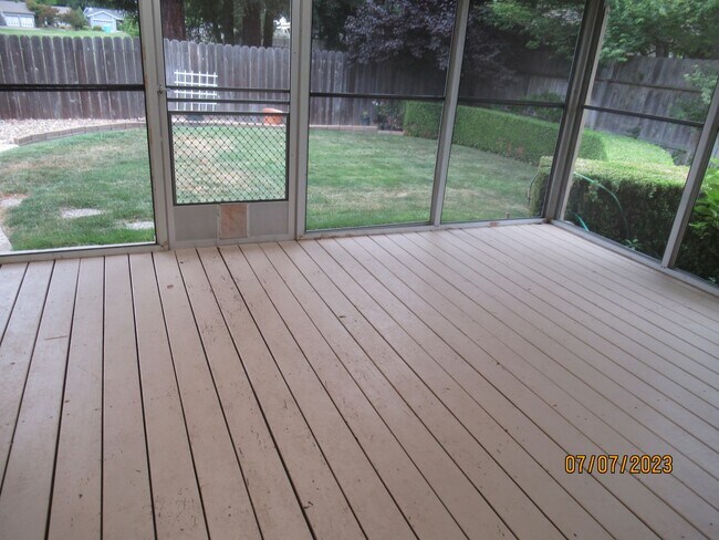 Building Photo - 3 Bedroom - Single Story in Browns Valley