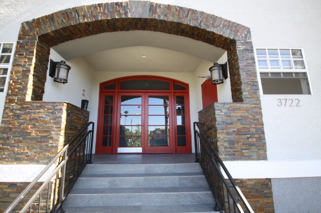 Building Photo - 3722 Sawtelle Blvd