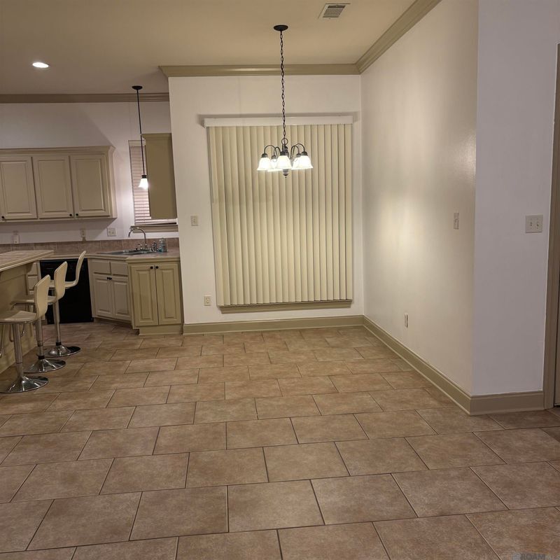 Building Photo - 2924 Nicholson Lake Dr