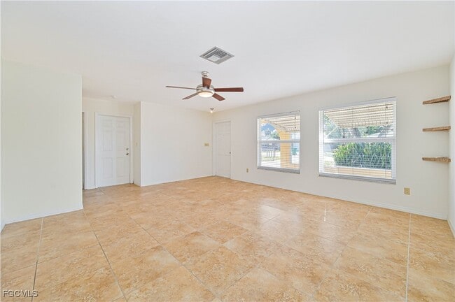 Building Photo - 759 96th Ave N